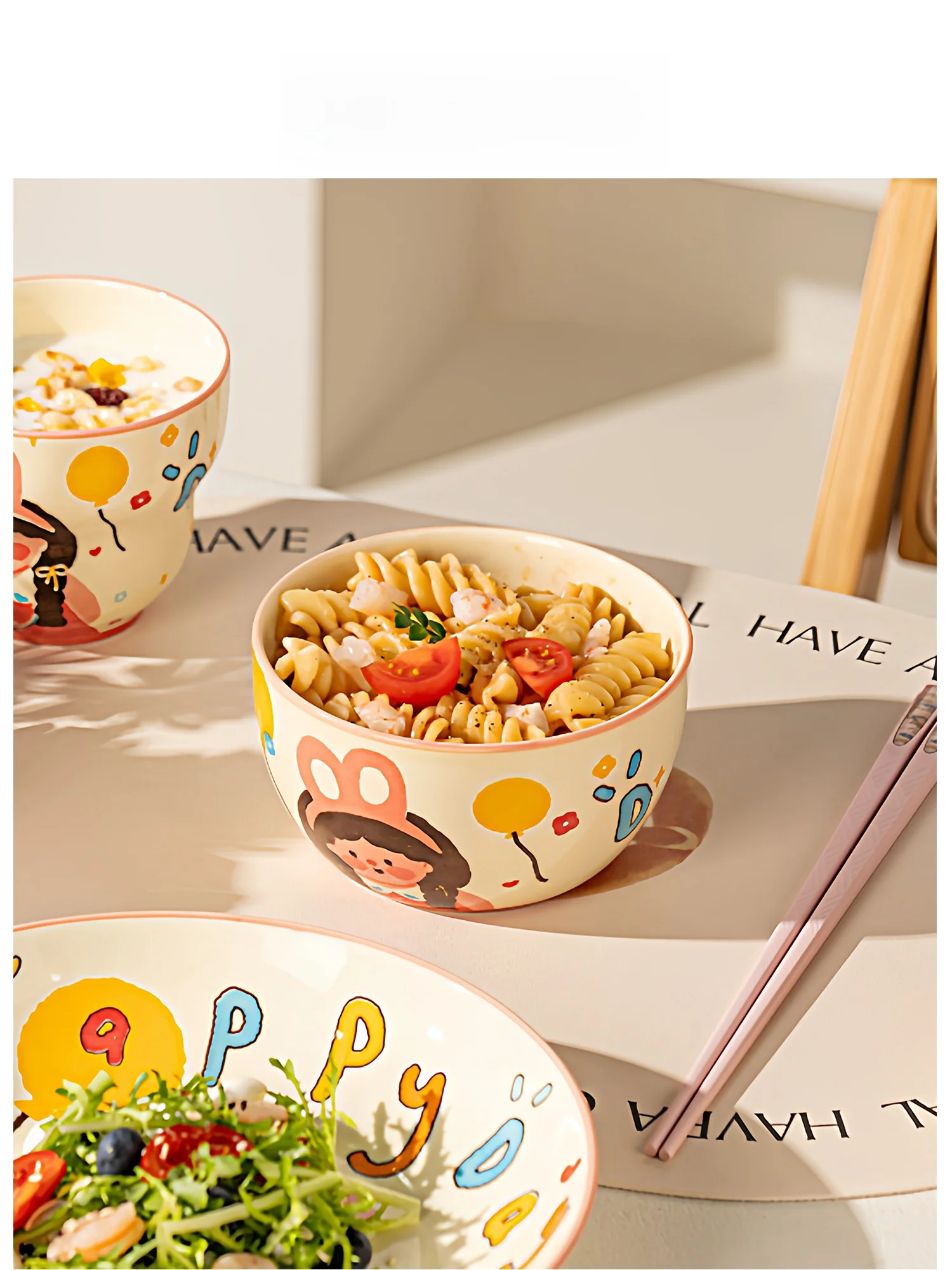 かわいいキャラクター付き陶器製食器セット：子供向けクリスマスプレートの実用性と選定基準