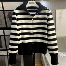 ストライプニットカーディガン【秋冬用・デザイン衿・ダブルジッパー・レディース】