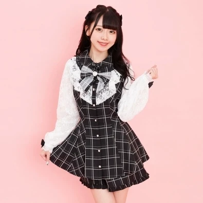 6月後半に着る服はどう選ぶ？通勤風の長袖トップスとショートパンツセットが解決する理由