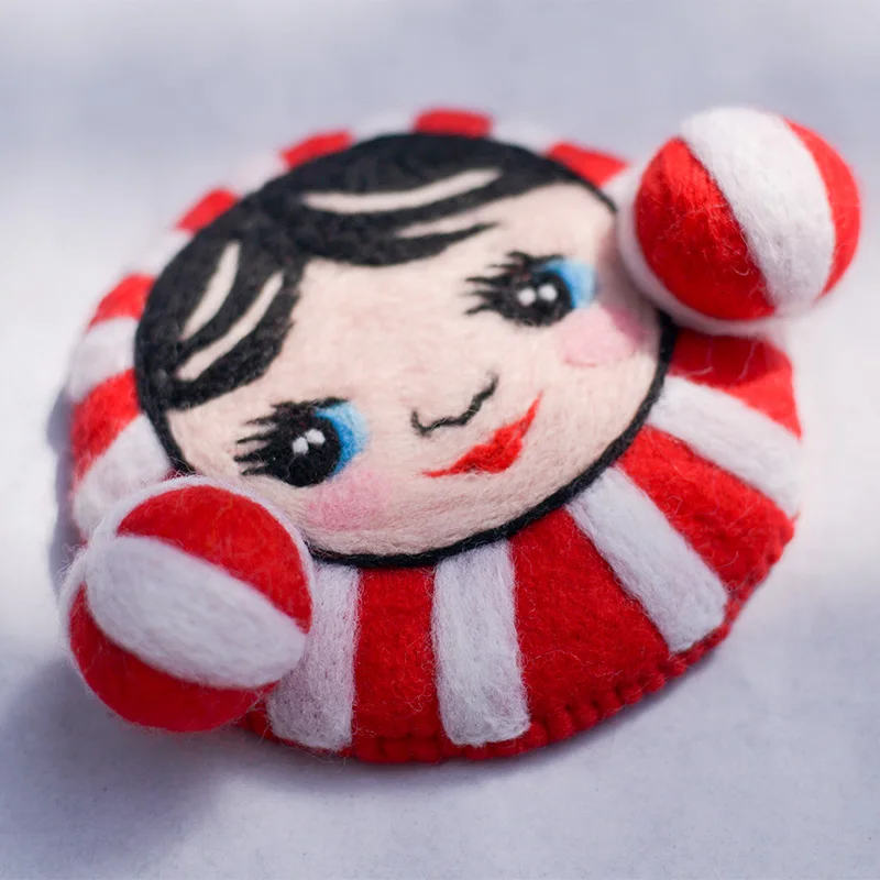 手作りフェルトキャップ マトリョーシカ風 ヘアクリップ付きの作り方とおすすめポイント