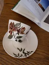 レトロな赤いバラの陶器製コーヒーカップ【手にフィット・ラテアート・ハンドドリップ・アフタヌーンティー用】