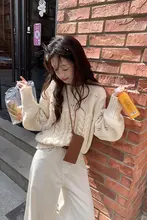 清新デザインの透かし編みツイストニットセーター【長袖・丸首・女性用】（セットアップ対応）