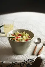 陶器の斗笠ボウル 家庭用 高脚ラーメンボウル 創造的 サラダボウル フルーツボウル 食器 美しい