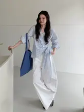 青いクロスストラップVネック長袖シャツ【春夏用・女性用】