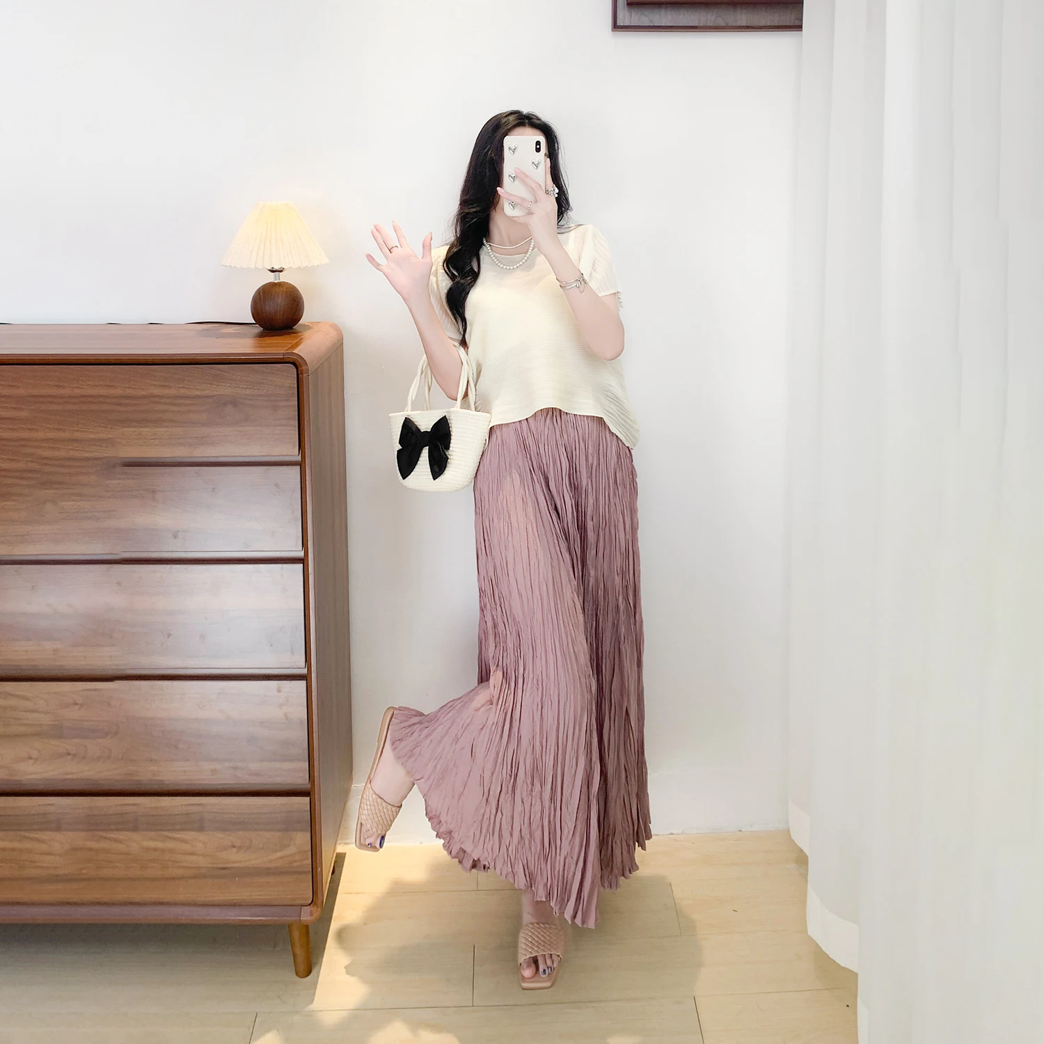 大人可愛い服 40代コーデの完全ガイド｜色・スタイル・アイテムの選び方