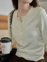 美ラード風長袖ブラウンTシャツ【ヒンメリカラー・スリムフィット・ヘンリーネック】