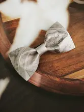 カジュアルなカキ色のリボンタイ【ユニセックス・レトロデザイン・パーティー用】