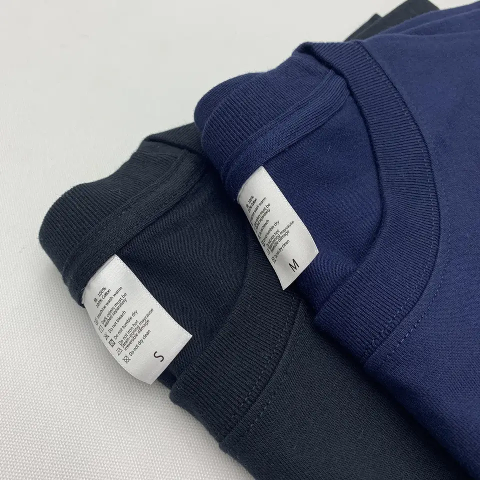 定番の長袖Tシャツ【メンズ・コットン・シンプル・春秋用】
