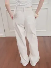 デザイン性のあるレース仕立てのストレートパンツ【軽やかなワイドレッグ・秋用】