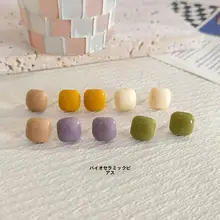 モランディカラーの生物陶器イヤリング【アレルギー対応・ミニマルデザイン】