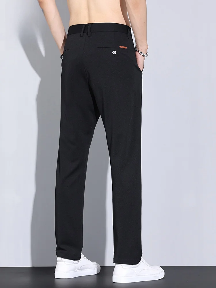 夏用メンズカジュアルパンツ：Jeanswestの通気性と軽量設計が夏の快適さを実現