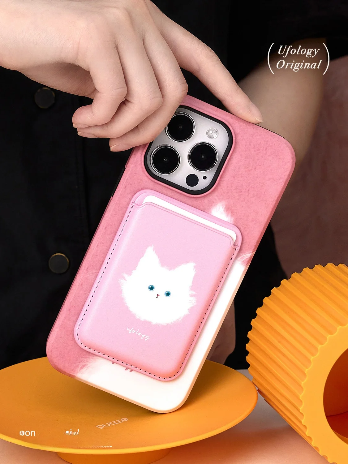 スマホケース カード入れ付きで通勤に不安を感じる人のための選び方とは？