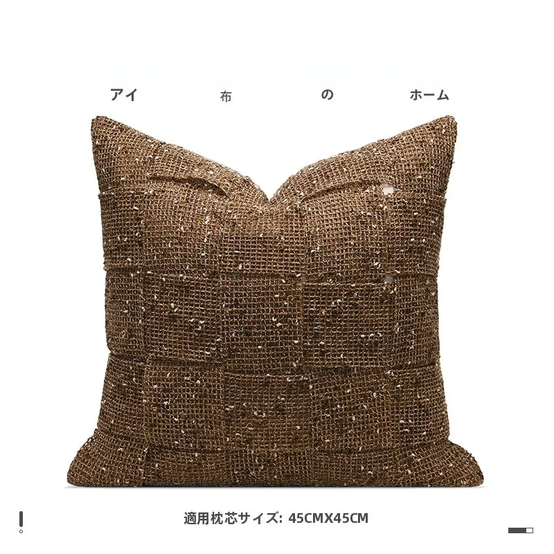 リビングのアクセントに使える小物の組み合わせ例と購入リストを教えてください？3つの心がほっこりするアイテムで、毎日が少しだけ特別に
