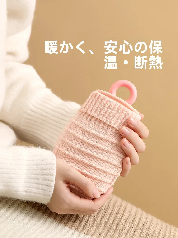 FaSoLa シリコン製お湯袋 DZ-700：暖かい敷きパッド おすすめの種類と体にやさしい使い方
