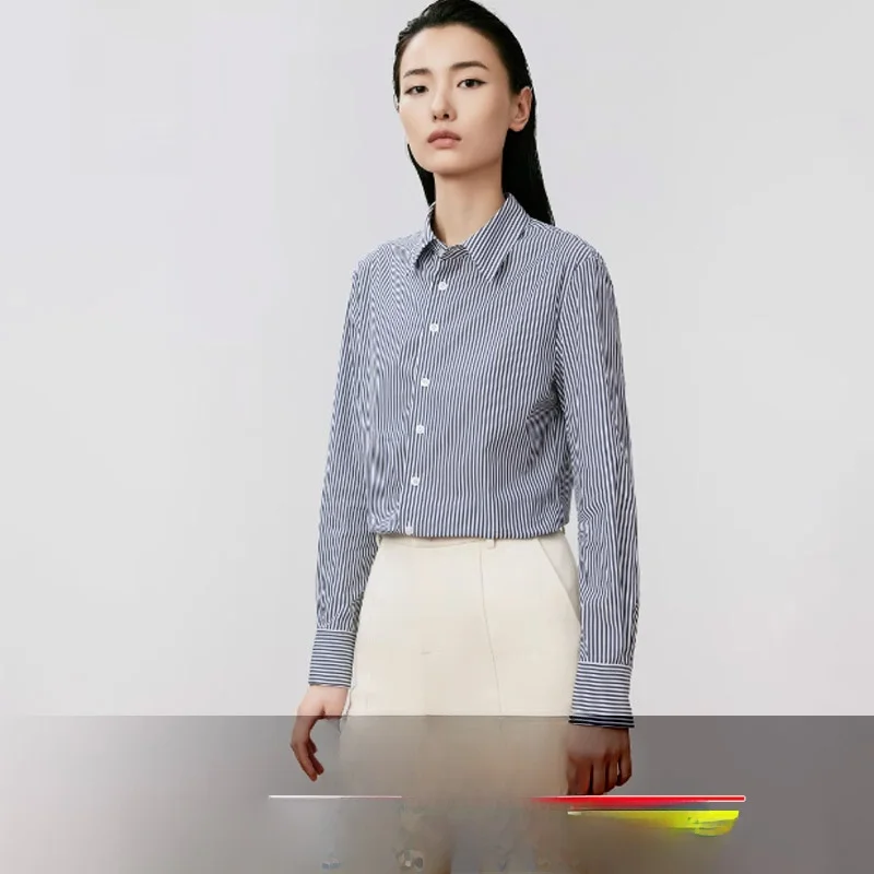 ゆったりとしたデザインの長袖シャツ【翻 collar・オフィスにも最適】（セットアップ対応） 春コーデ レディース 2026 通勤スタイル