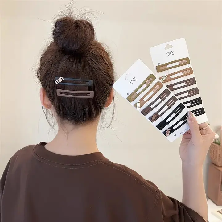 高級感あるサイドヘアクリップ【前髪用・バンスクリップ・ショートヘア用】