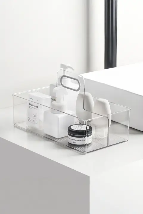 透明プラスチック製 浴室用収納バスケット【水切り機能付き・化粧品・薬・おやつ・おもちゃ整理用】