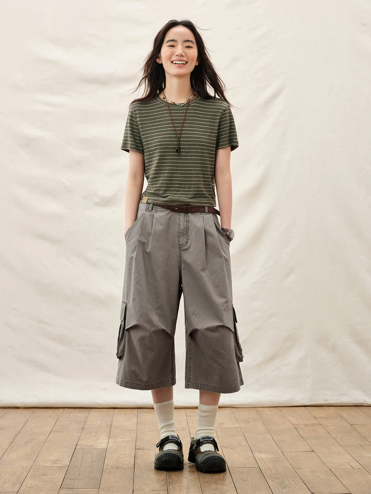 アウトドアデートで自然と過ごすとき、どんな服装がベストなのか？