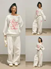 斜め肩デザインの米白色スウェットシャツ【極上の柔らかさ・快適な通気性・アメリカンカジュアル】（セットアップ対応）