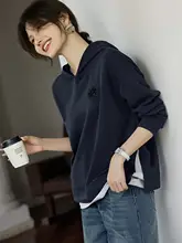 デザイン性のあるフード付きセパレートパーカー【春用・カジュアル・女性向け】（セットアップ対応）