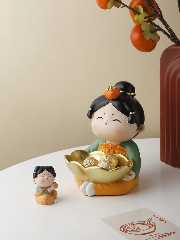 中国風デザインの唐仕女飾り物：伝統工芸品のおしゃれなリビングアクセント