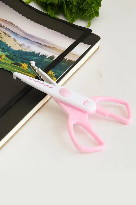 波型ハサミ キッズ 男の子 女の子 先丸 安全 小型 工作 図工 手芸 幼稚園 小学生