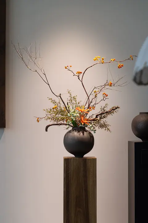 新中式 陶器花瓶【高級感あるデザイン・禅の雰囲気・インテリア装飾】