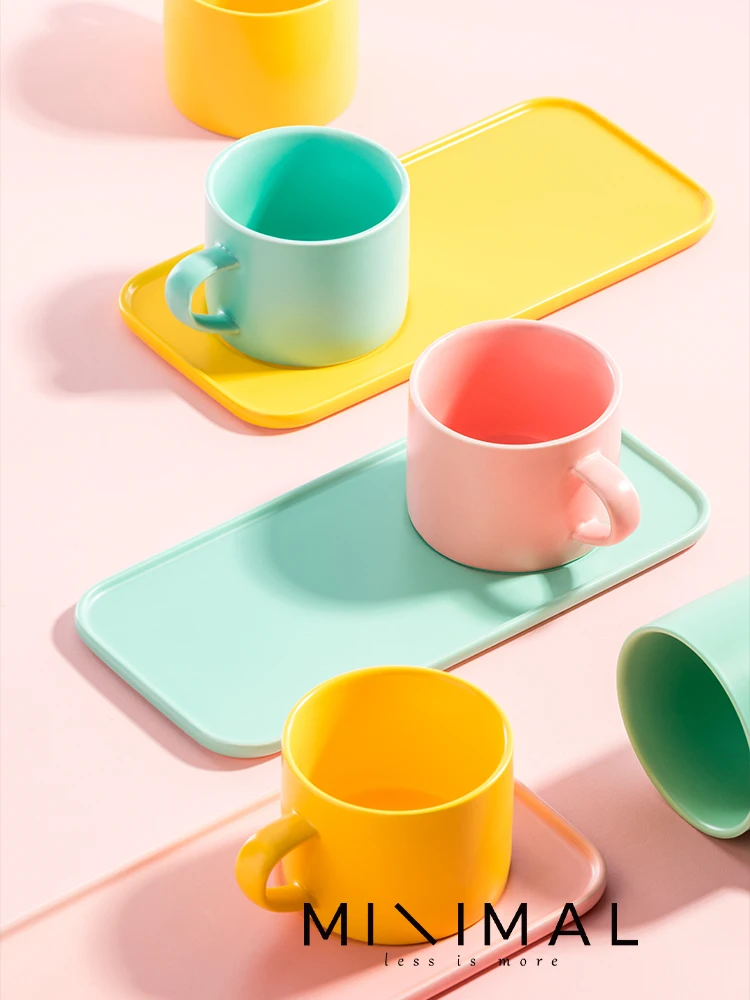 韓国インテリアを再現｜カフェ風部屋の作り方　マカロン色陶器で実現する小さな幸せ