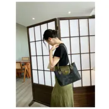 中式復古デザインの刺繍トートバッグ【大容量・肩掛け・レトロスタイル】