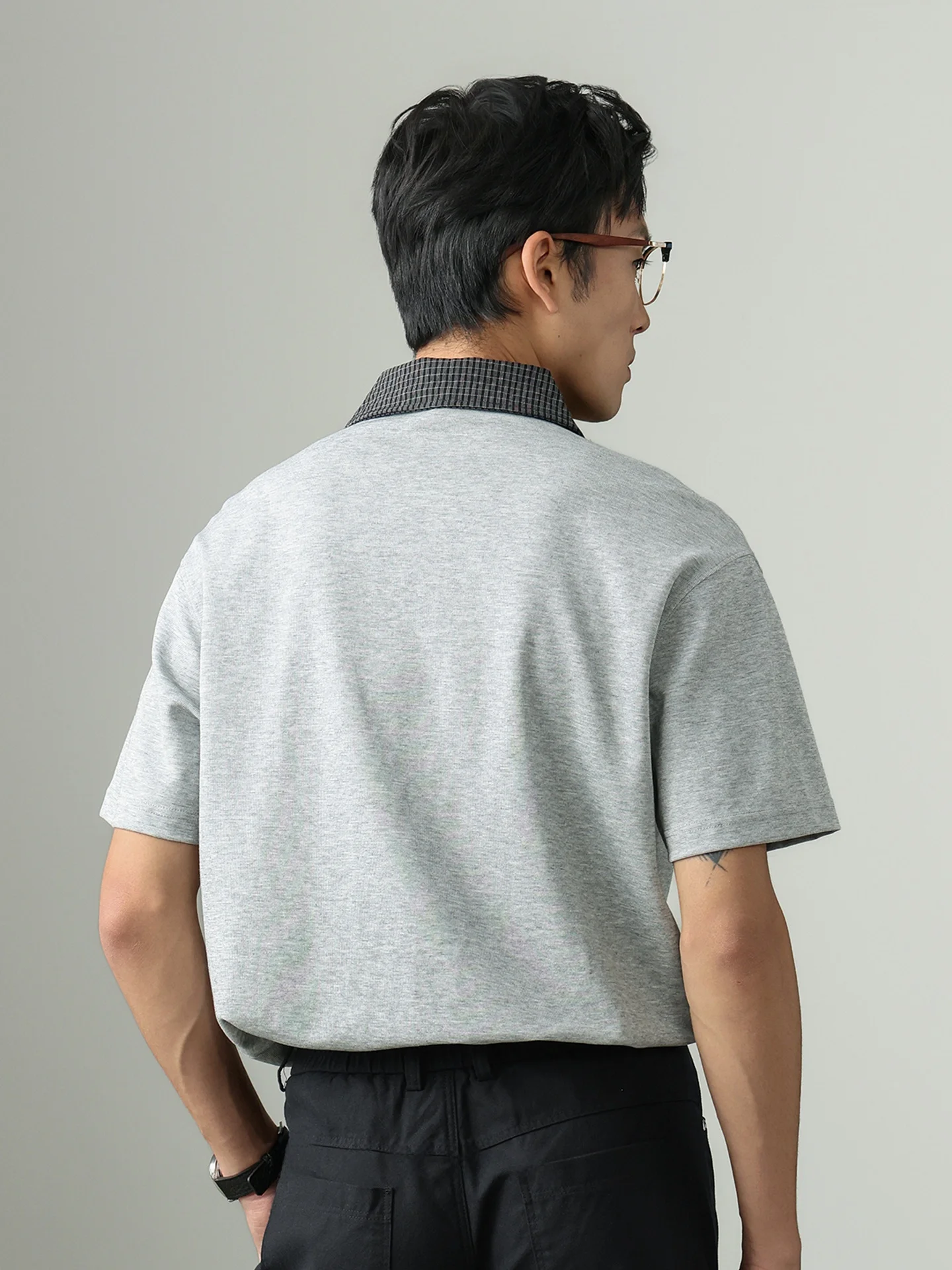 ヴィンテージ風ポロシャツ：chambray shirt と collared shirt の違いを解説