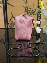 新中式デザインの真絲スマホショルダーバッグ【軽量・多機能】