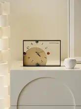 おしゃれなデザインのテーブル置き時計【リビング・玄関用・インテリア装飾】