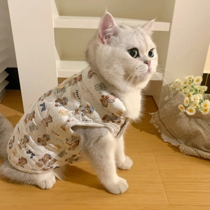 初めての猫にぴったりのフリースベストは、どう選ぶ？