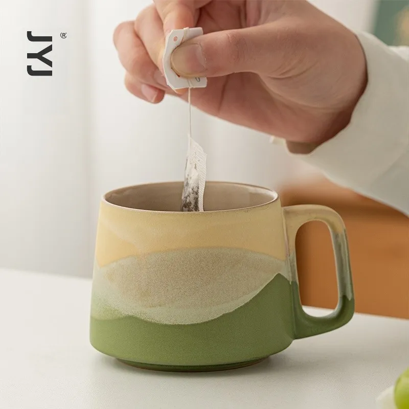 高級陶磁器製ラテマグカップ：日式小清新デザインの女性向けコーヒーカップ