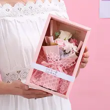 フラワーボックス コサージュ風のソープフラワーアレンジメント【母の日・誕生日・ギフト用】