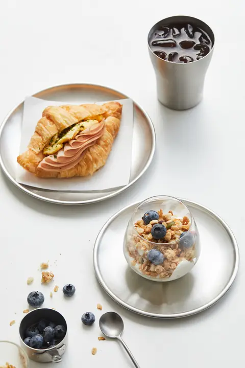 韓国スタイルの304ステンレス製サラダ皿【軽食用・おしゃれなデザイン】