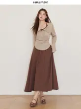 長袖トップスとワンピースのコーディネート【スリム効果・女性向け】（セットアップ対応）