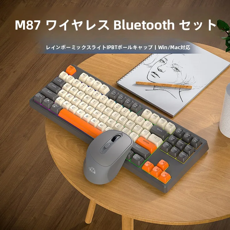 おうち時間を豊かにするおすすめアイテム｜静音キーボードと北欧花瓶の組み合わせで心地よい生活を実現