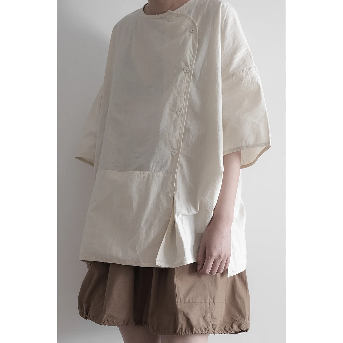 大人可愛い服 50代コーデ 完全ガイド｜色・柄・シルエットの選び方