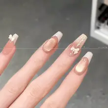 春の猫目デザインネイル【フレンチスタイル・純粋な色合い・手作り・おしゃれ】