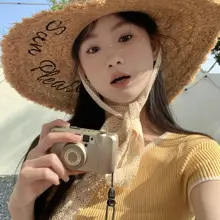 大きなつばの刺繍入り麦わら帽子【ビーチ用・日焼け防止・UVカット】