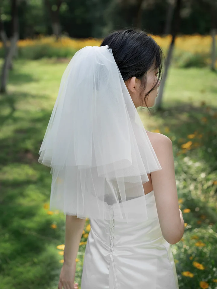 ウェディングベール【ロマンティックなデザイン・写真撮影用・新婦用】