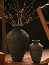 黒い陶器の花瓶 手作り 生け花 茶室 書斎 レトロ おしゃれ 禅の雰囲気