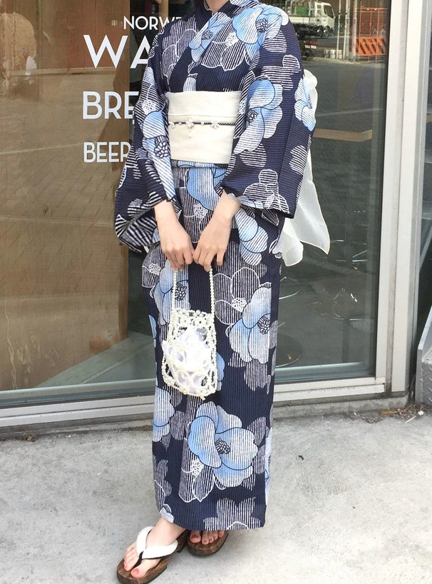 浴衣コーデで迷うなら、伝統と現代を融合した1着が答えになる？