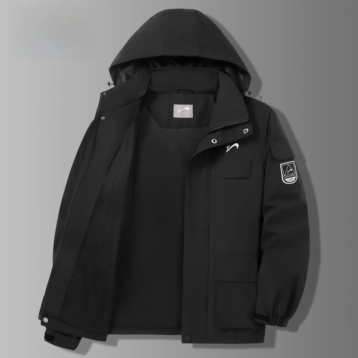 機能的でかっこいいメンズアウトドアジャケットはどう選ぶ？