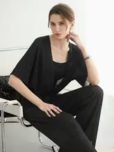 銀糸アクセントのスリット入りカジュアルパンツ【ゆったりストレートフィット】
