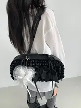 可愛いハートリボン付きレースエッジキーチャーム【ポンポンデザイン】