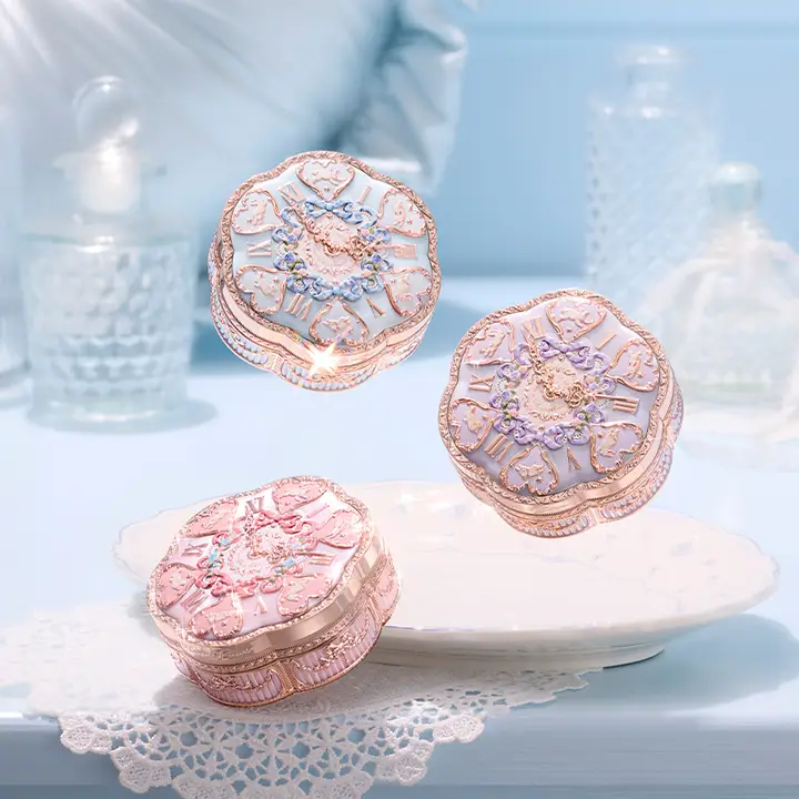 FLOWER KNOWSフラワーノーズ 高級感あるクッションファンデーション【肌馴染み・カバー力・長持ち】
