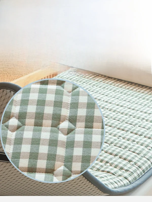 折りたたみベッドが軽くて丈夫でなければ、本当に使えるのか？