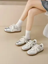 厚底トレーニングシューズ【女性用・軽量・スタイリッシュ・スニーカー】